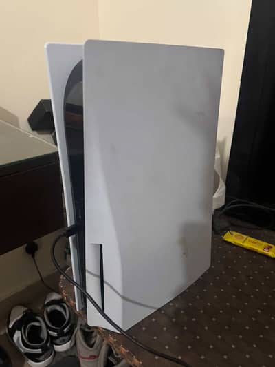 Playstation 5 with 6 games 1 controller