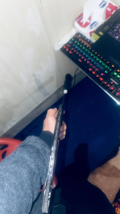 HI-QUA HQ-39 BADMINTON RACKET