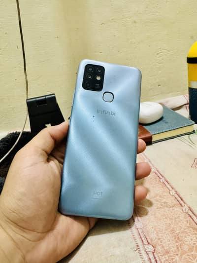 Infinix hot 10