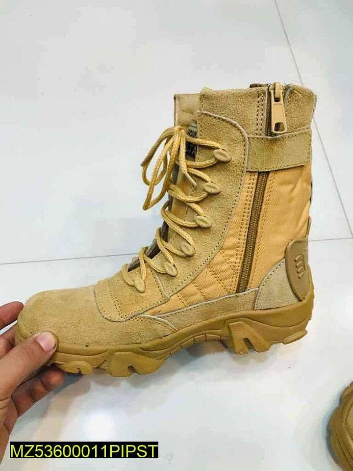 Men Comfortable combat  boots 2