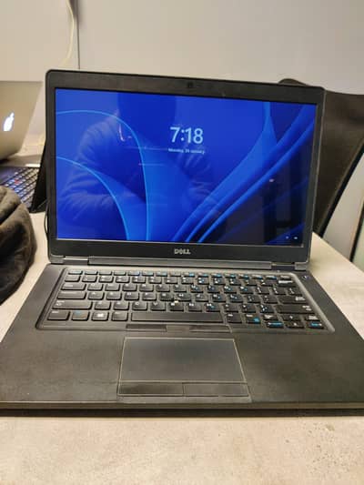 Dell latitude 5480 i5 6th gen, touch screen.
