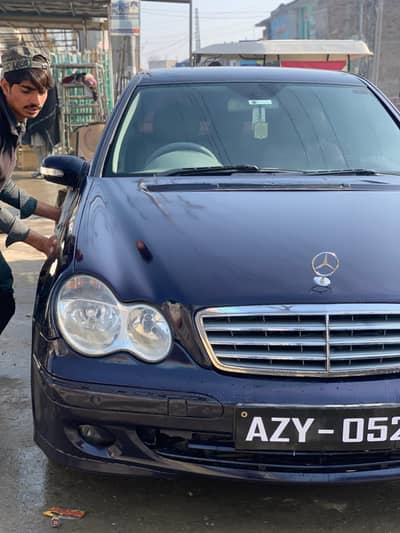 Mercedes Benz  2006 Model C200