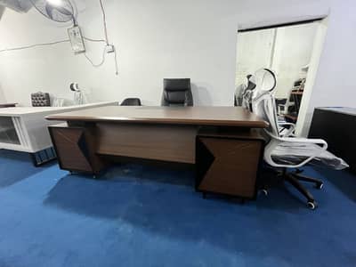 office table oder par tyar krowa