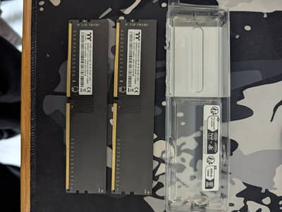 Thermaltake DDR4 3200MHz 8G Intel XMP 2.0 Ready (2 sticks)