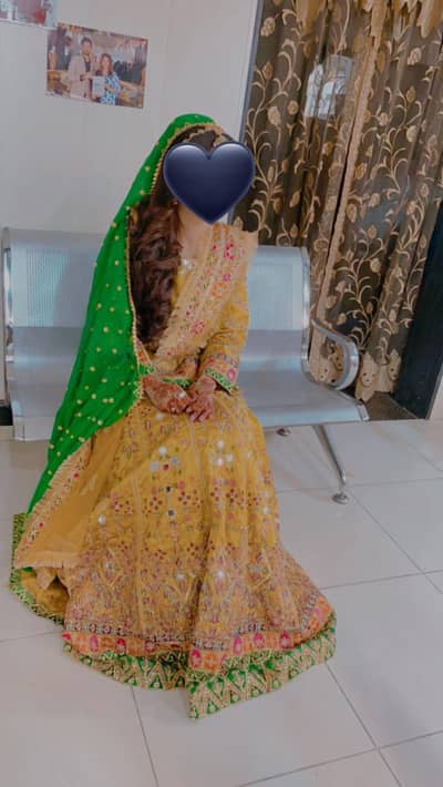 mehndi bridal dress