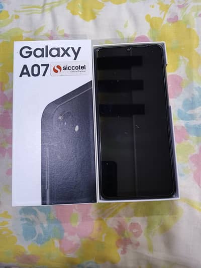 Samsung A07 4/64 With box complete only 1 week used
