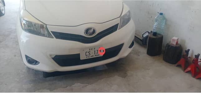 Toyota Vitz 2011/14 F 1.0 1000cc