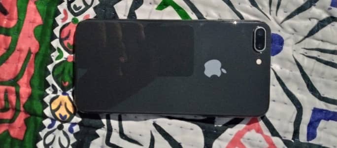 Iphone 8 plus 128gb lush condition panal change only non pta