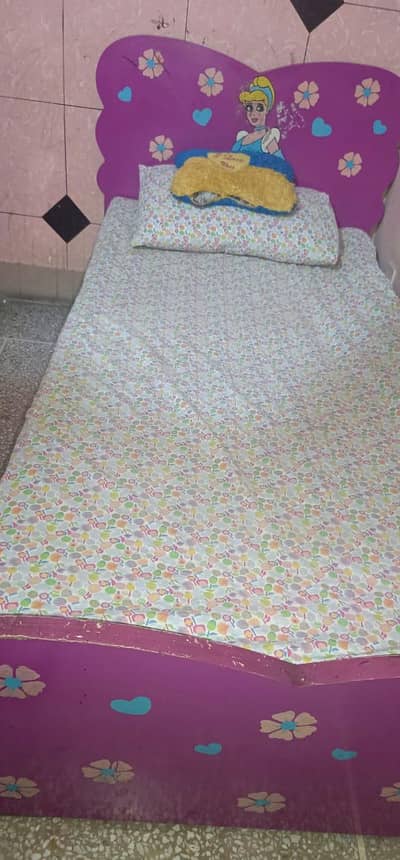 urgent sale kids beds and dressing table