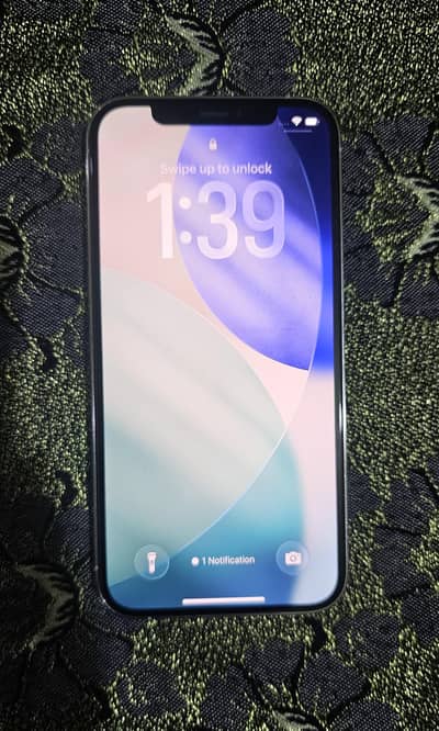 iphone 12 pro in good condition