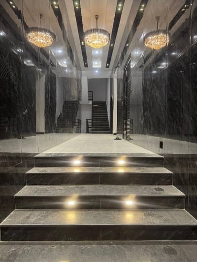 3 BED D/D WITH CAR PARKING AVAILABLE FOR SALE