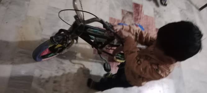 new li thi 2 month phele