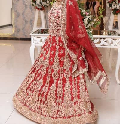 bridal dress,bridal lehenga