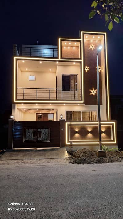 Beautiful Owner Built House for Sale in Royal Orchard Multan