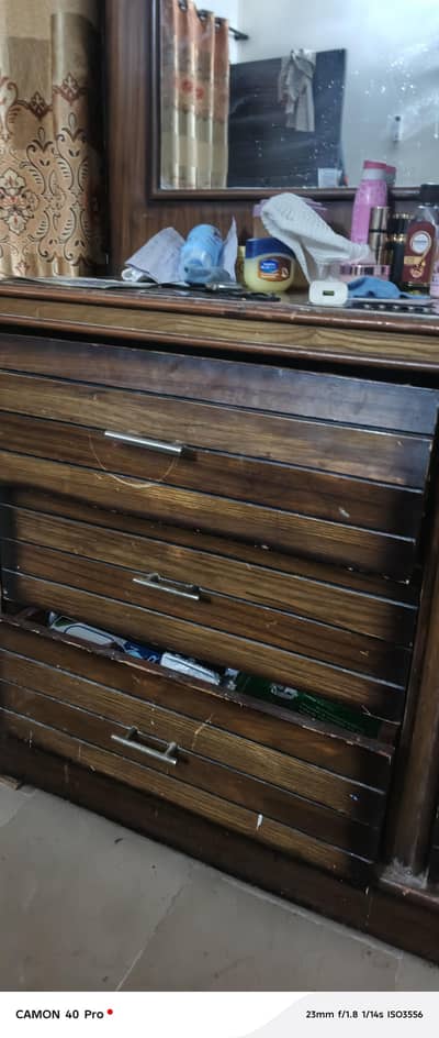 use dressing table urgent sale need money