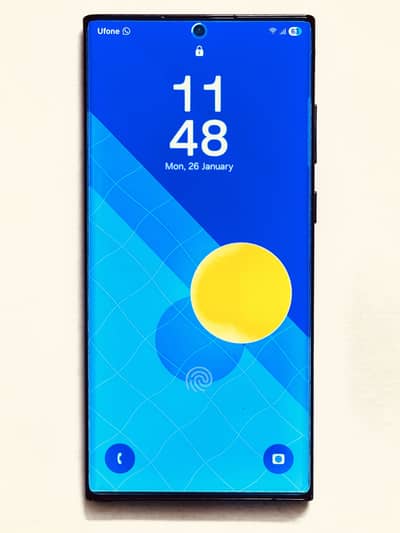 Samsung Galaxy S22 Ultra – 12GB RAM / 512GB Storage