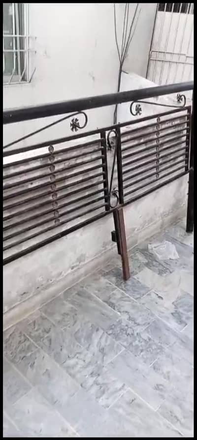 iron bed ok hai without mattress