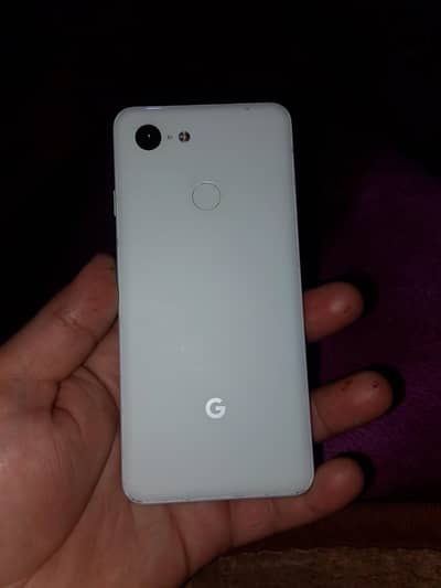 Google pixel 3 4 GB RAM 128gb store good condition