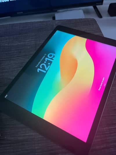 Ipad 9th generation 64Gb used