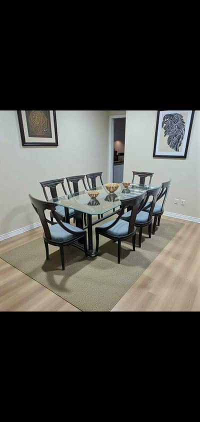 8 seater dinning table