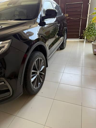 Proton X70 2022 Premium FWD