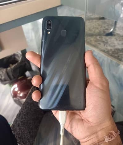 Samsung A30 PTA APPROVED 4/64