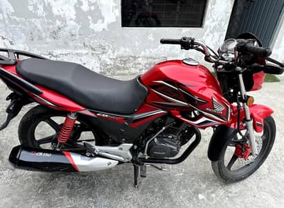 Honda 150 red