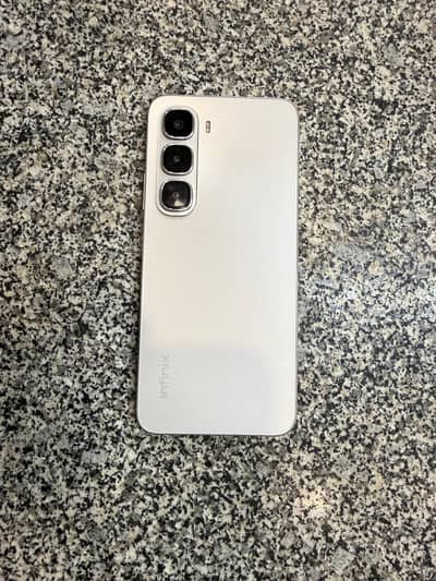 Infinix hot 60i 6+6/128 with box and charger