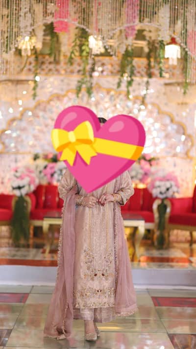 fancy dress by Haris shakeel