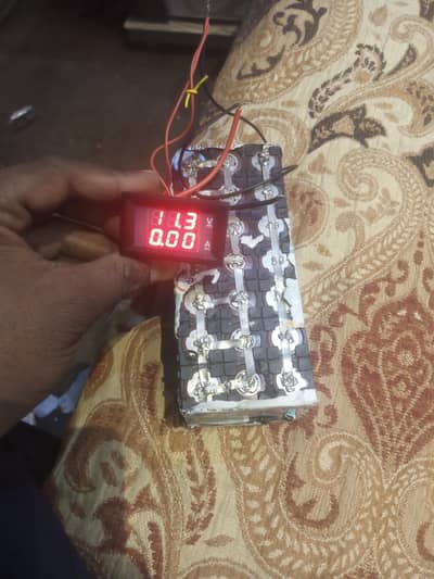 21 Cells 18650 3S Lithium ion