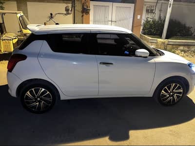 Suzuki swift glx cvt 2023