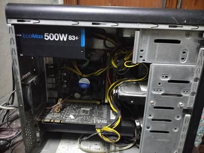 Intel core i7- 4790 cpu @ 3.80 ghz 6 month used  ideal for best gaming