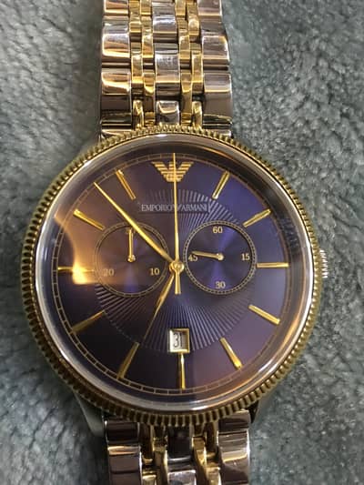 Selling my new watch Emprio Armani