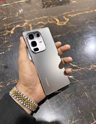 Infinix Note 50 Condition 10/10 in Warranty with complete box all okay