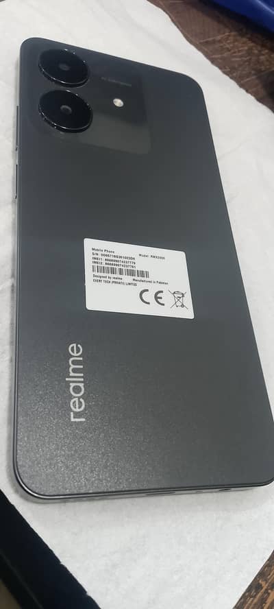 Realme note 60