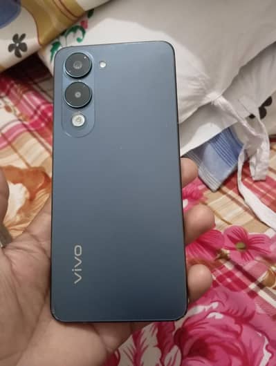 Vivo Y04 (4+4GB 128GB)