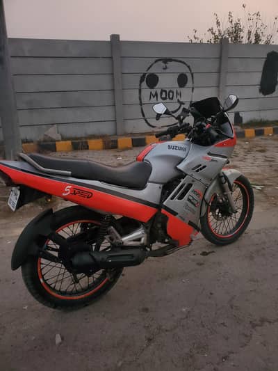 Ravi piaggio 125 full modified read description. . .