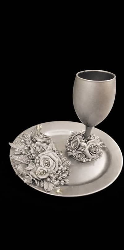 Handicraft silver floral plate and glass set