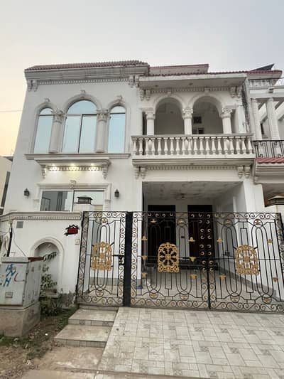 5 Marla House Available For Rent In Park View City Lahore