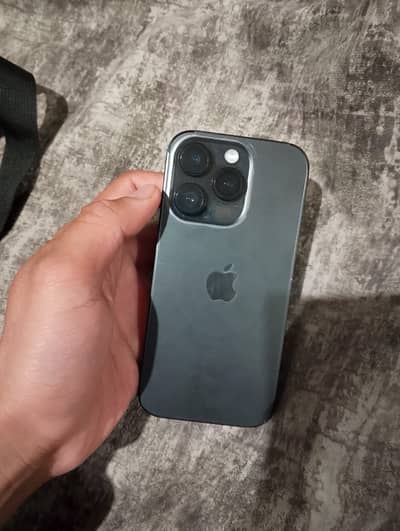 Iphone 14 pro jv (LLA)