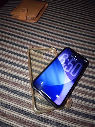 iphone 11 pro 64gb 10/10