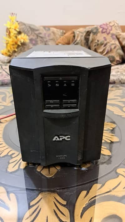 APC 1500va pure sine wave UPS in 100% working condition