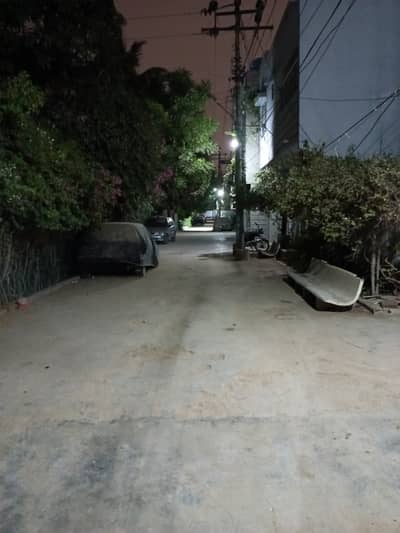 White House Banglow Gulzare Hijri 3 bed d d with roof scheme 33