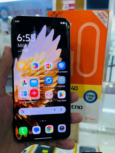 Tecno Spark 40 pro plus