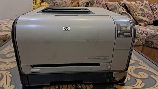 HP Color LaserJet CP1515n in 100% working condition