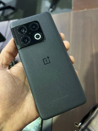 Urgent Selling OnePlus 10 Pro 5g Snapdragon 8gen1, 8/128