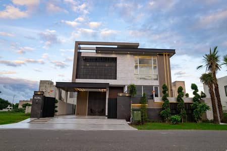 MODERN 6-BED HOME WITH SOLAR & THEATER NEAR RAYA DHA PHASE 6