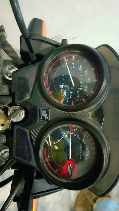 Honda CBF 125   Self Start