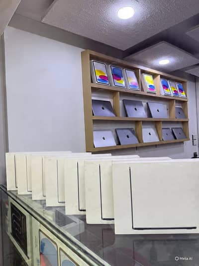 MACBOOK AIR M4 15 inch