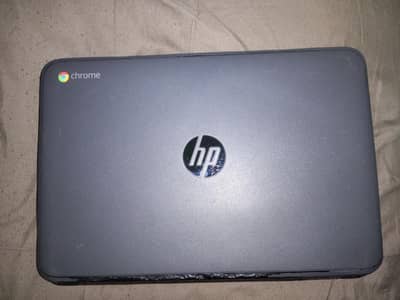 hp chrome book and charger